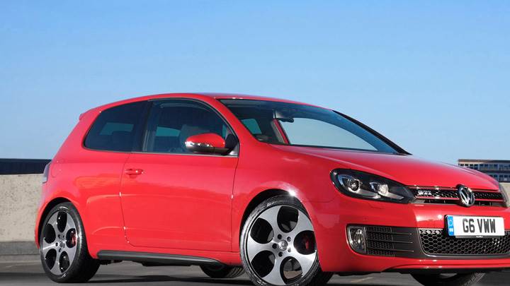 2012 Volkswagen Golf VI GTI In Red Side Front Pose
